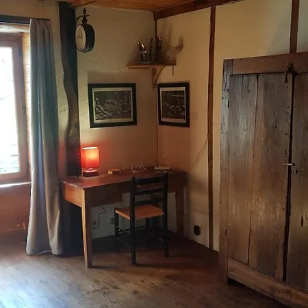 Maison Isolee Dans Les Vignes Et Les Bois Semesterbostad Valady